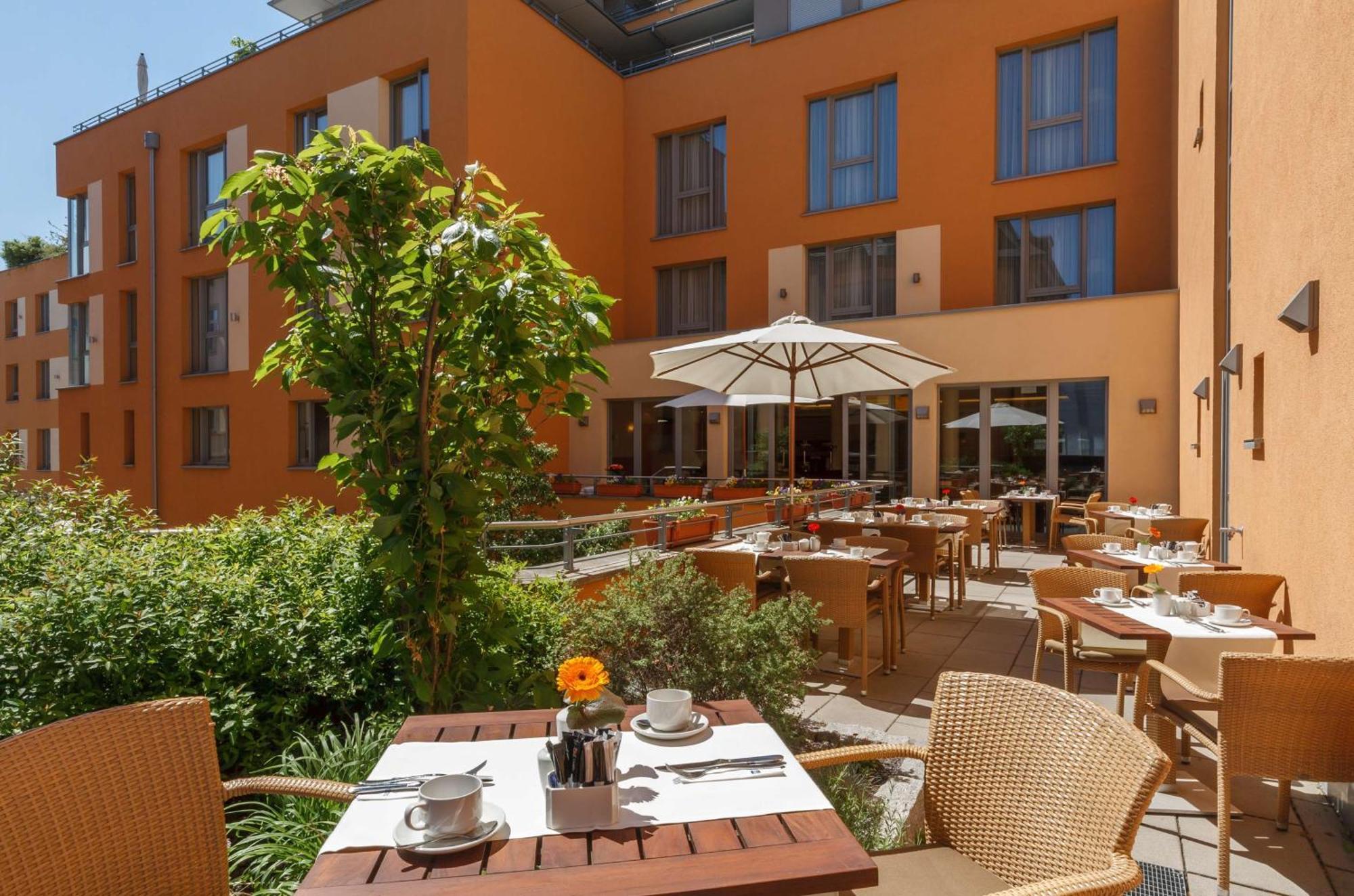 Western Hotel