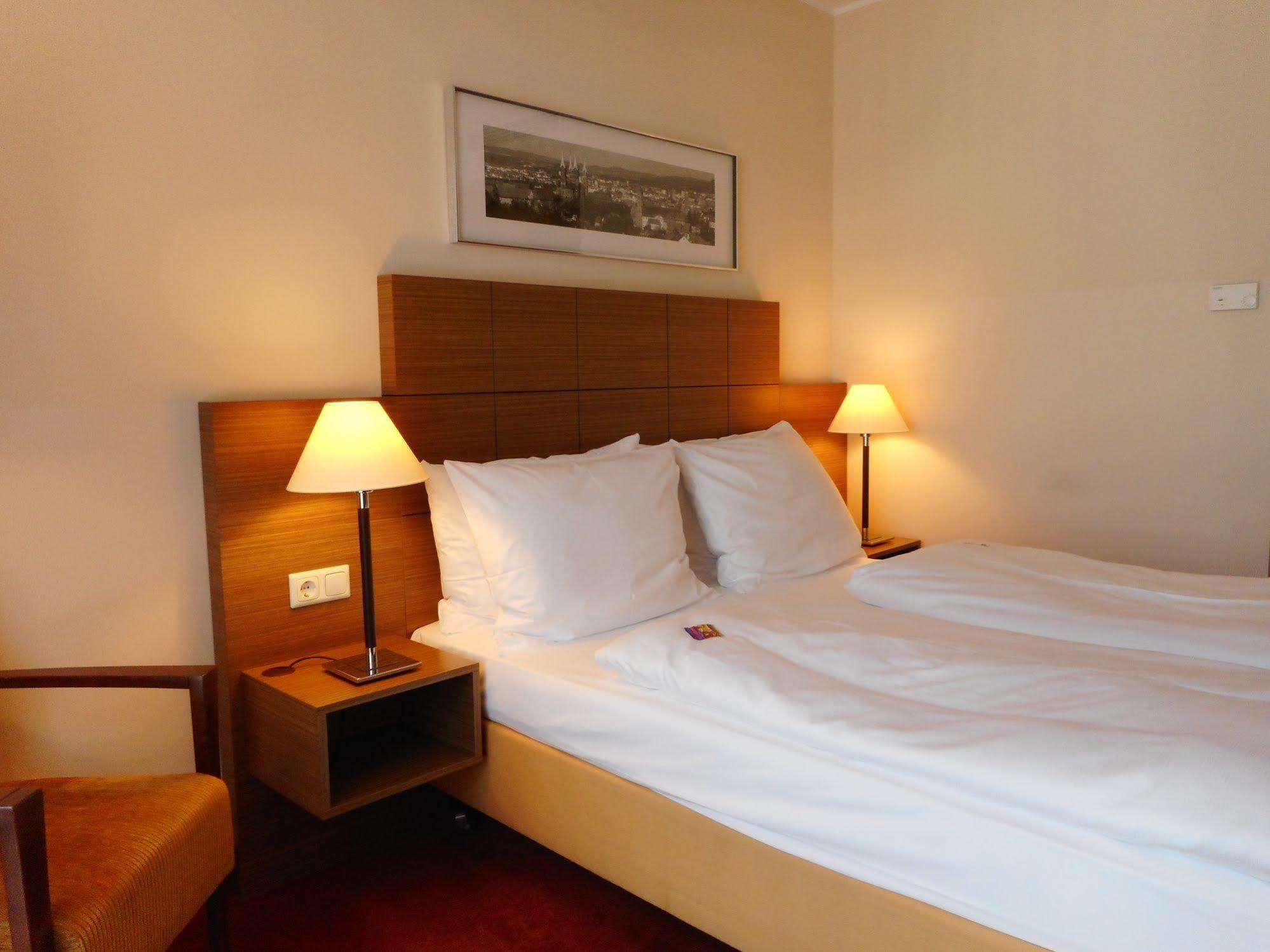 Hotel Western